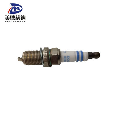 Weichai Auto Parts Nickel Copper Alloy Spark Plug 1000450457 para motor diesel Yutong