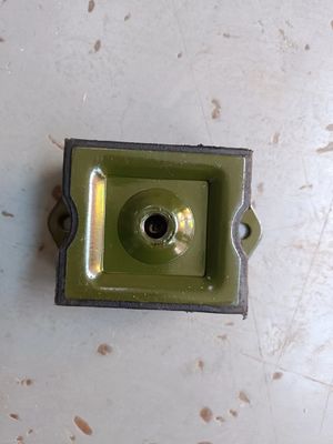 Bloco de borracha de almofada de retardo frontal de ônibus e caminhões chineses 1000-01-00001 Último design