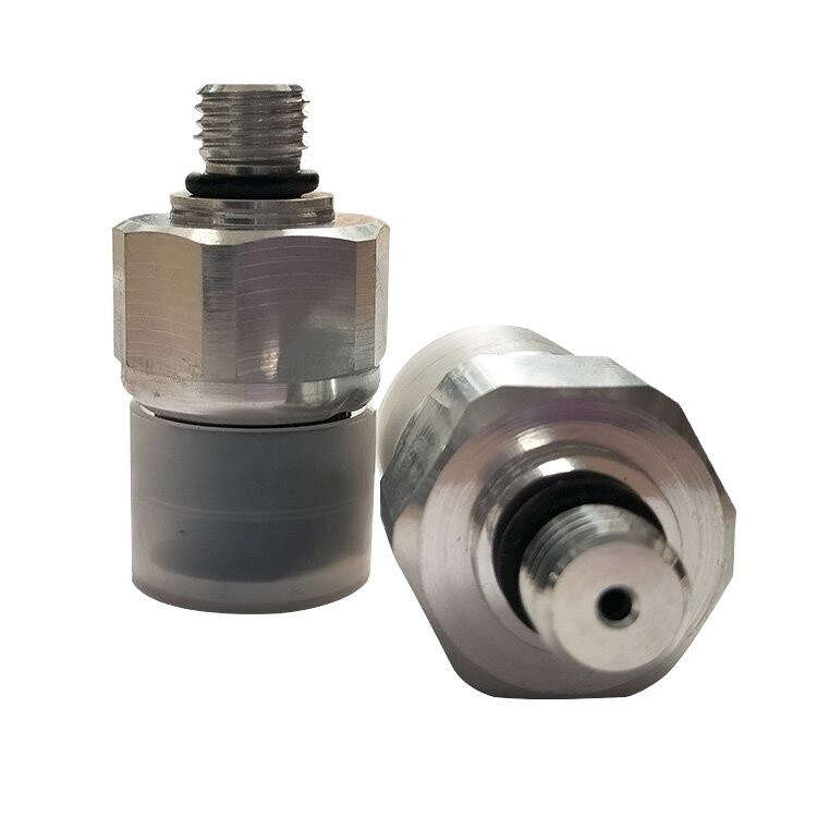 Peças sobressalentes de camião Sensor de pressão de óleo de tamanho padrão para os requisitos do motor